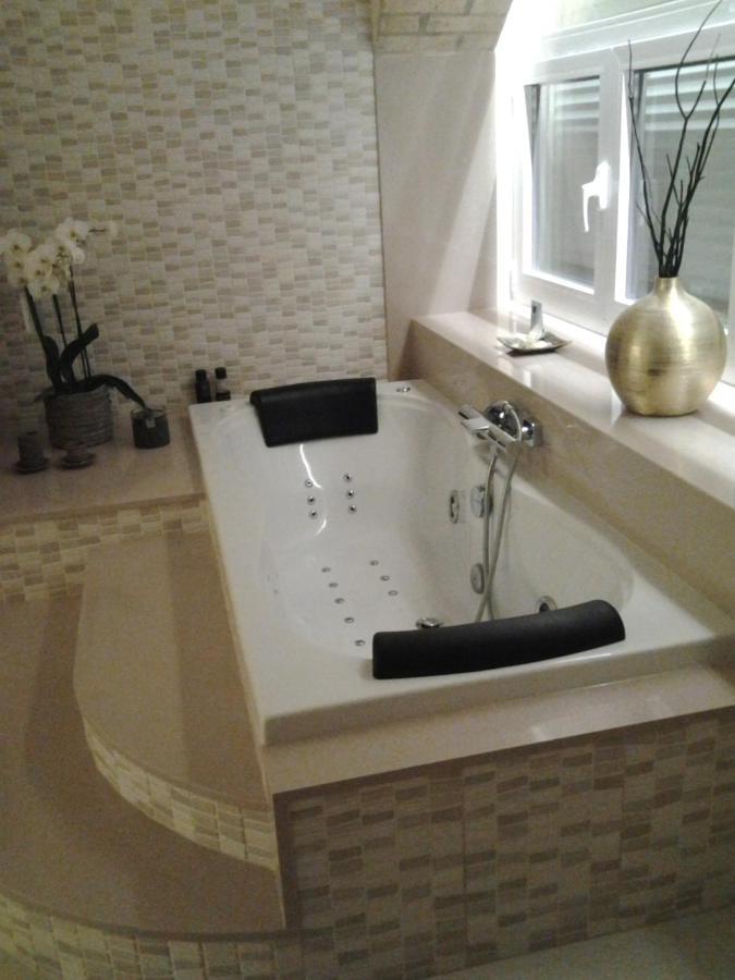Casa Olyves Apartman Onil Kültér fotó
