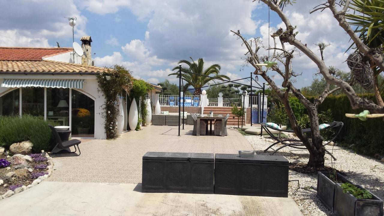 Casa Olyves Apartman Onil Kültér fotó