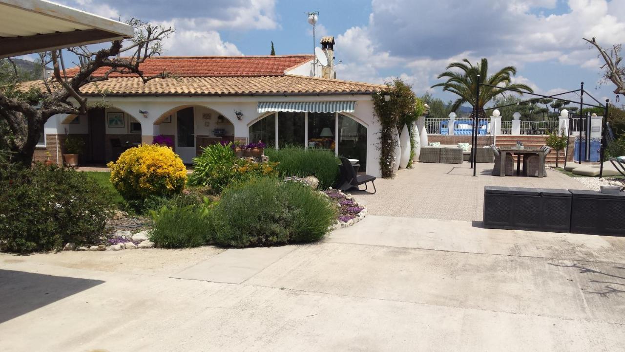 Casa Olyves Apartman Onil Kültér fotó