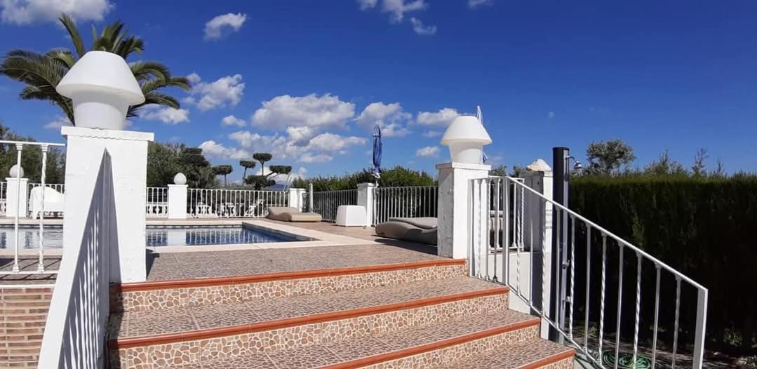 Casa Olyves Apartman Onil Kültér fotó